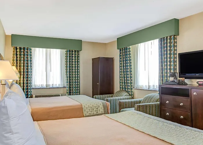 Hillcrest Hotel Near Jfk Airtrain
