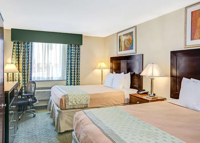 Hillcrest Hotel Near Jfk Airtrain