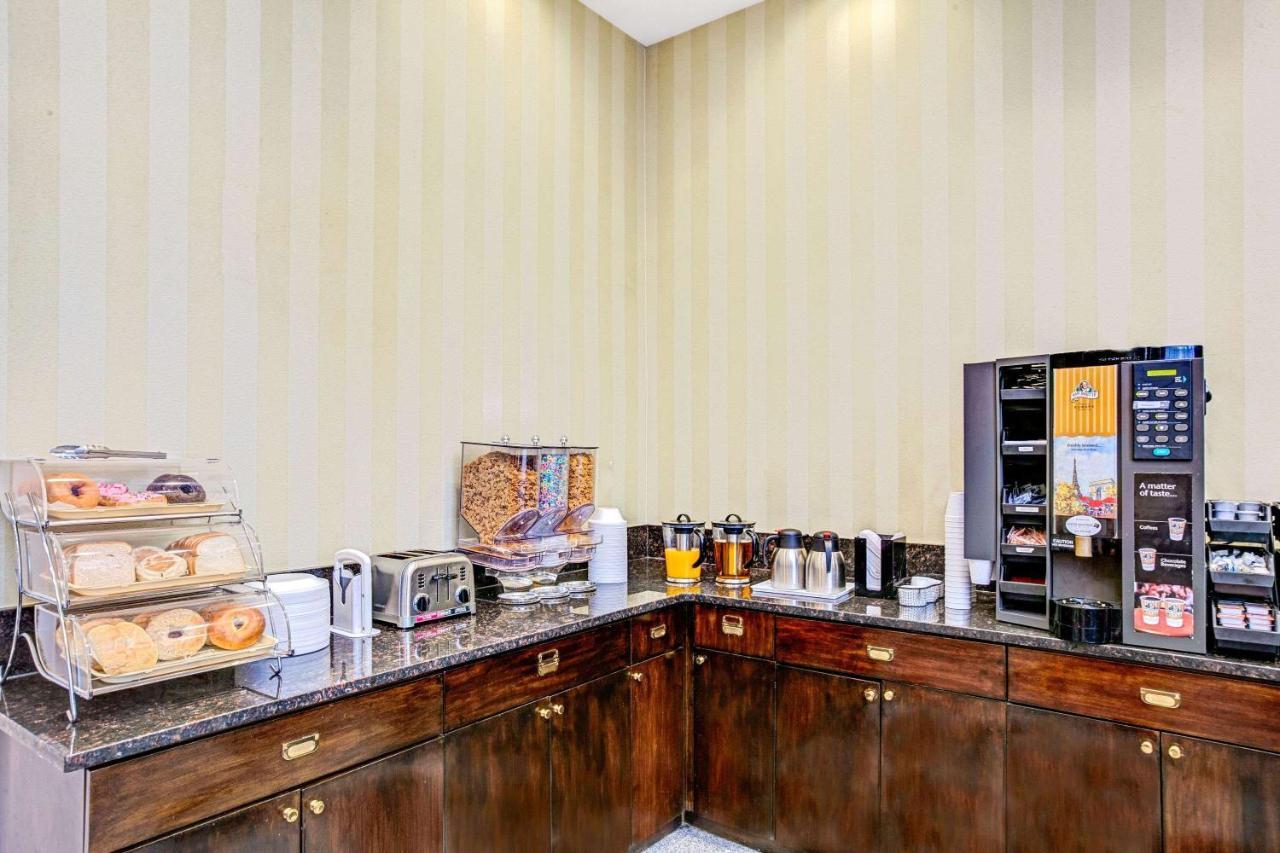 Hotel Hillcrest Near Jfk Airtrain Nueva York